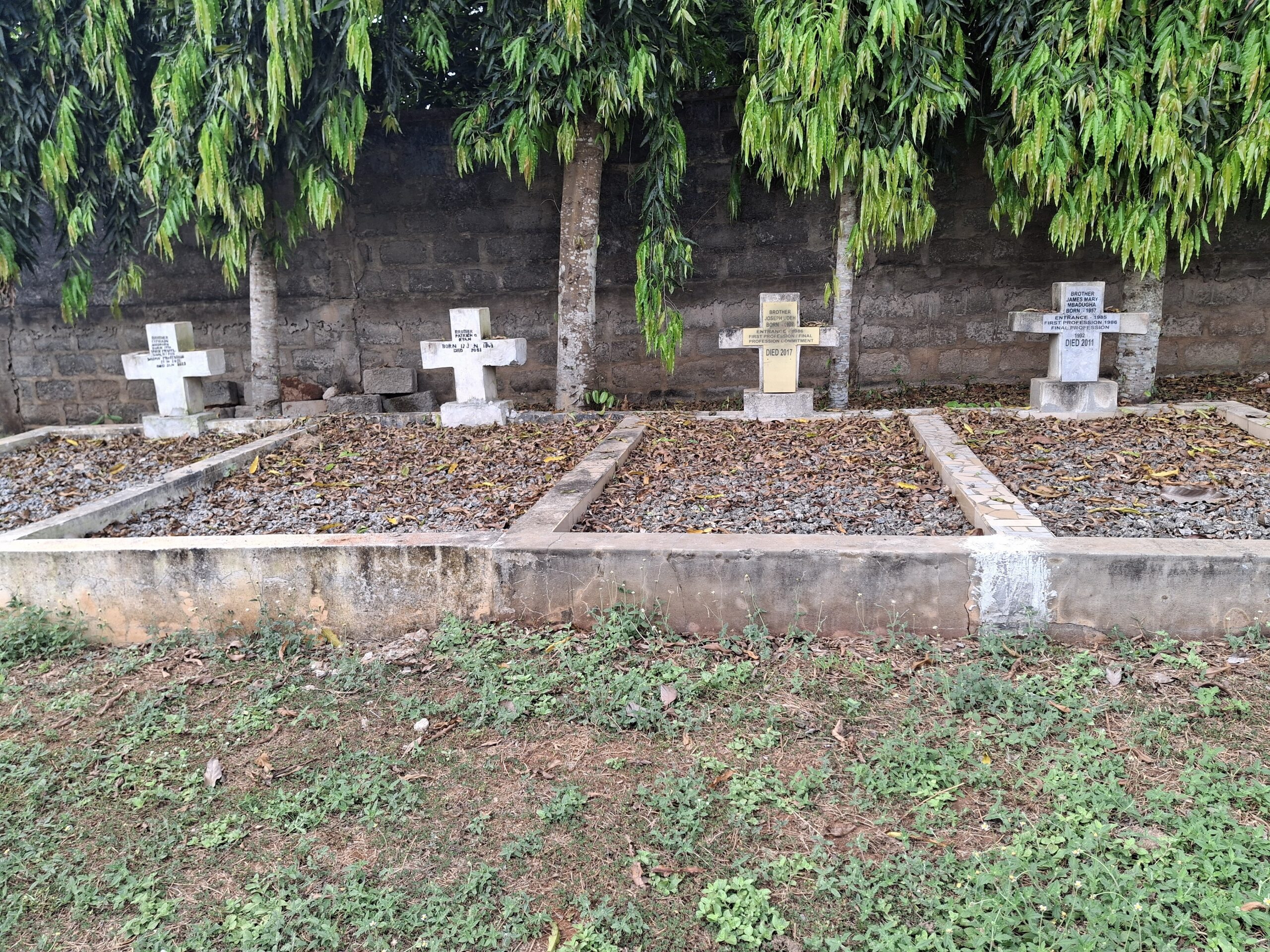 Illah – Cemetery