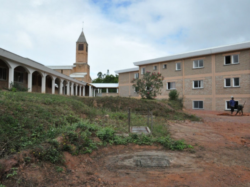 ampibanjinana_03