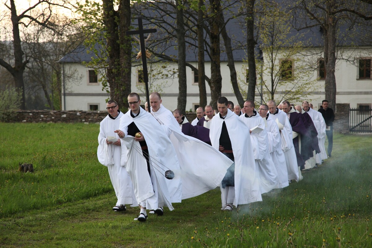 Procession des Rogations – Nový Dvůr (3) : Order of Cistercians of the ...